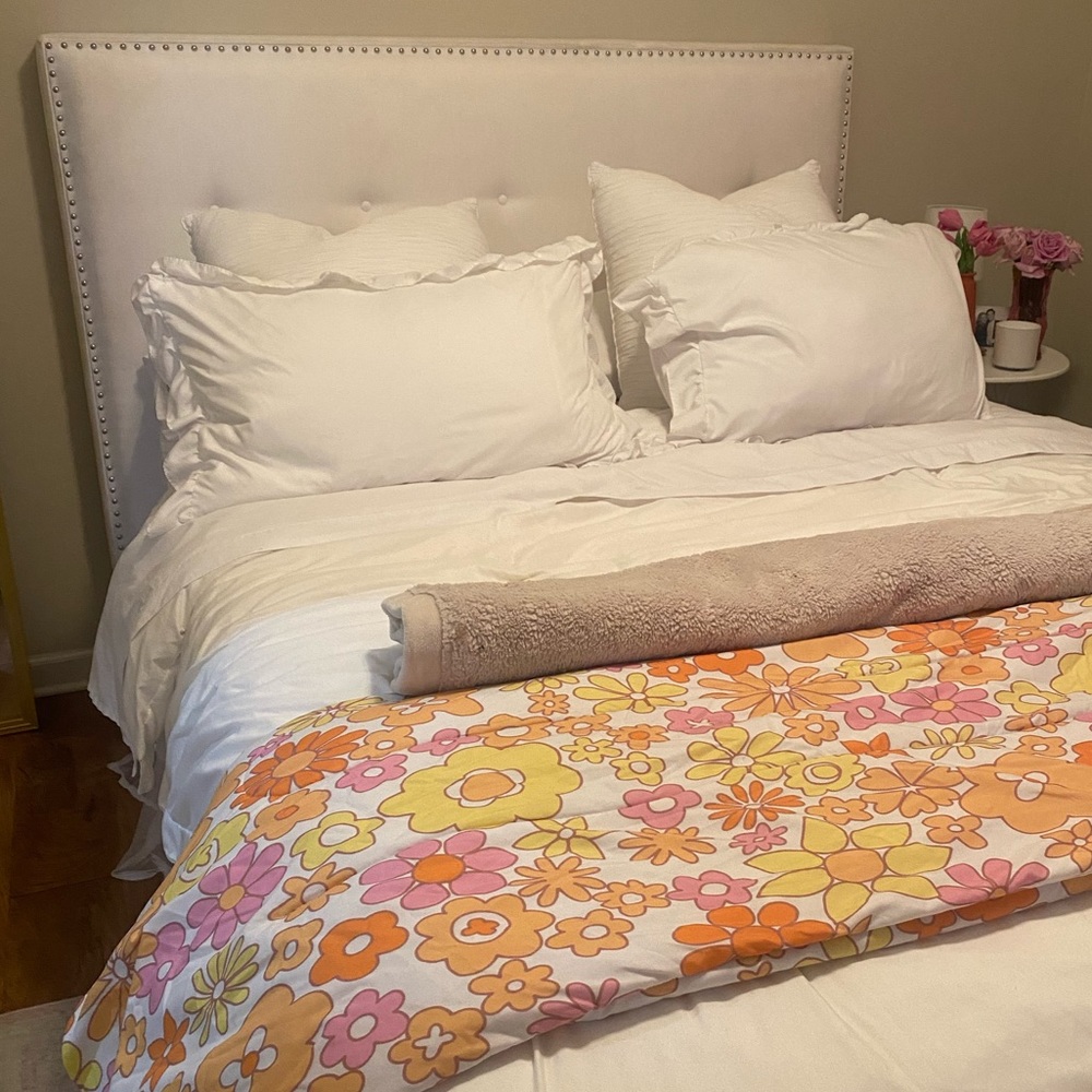 SOCIETY 6 retro pink and orange floral comforter with matching prints!!